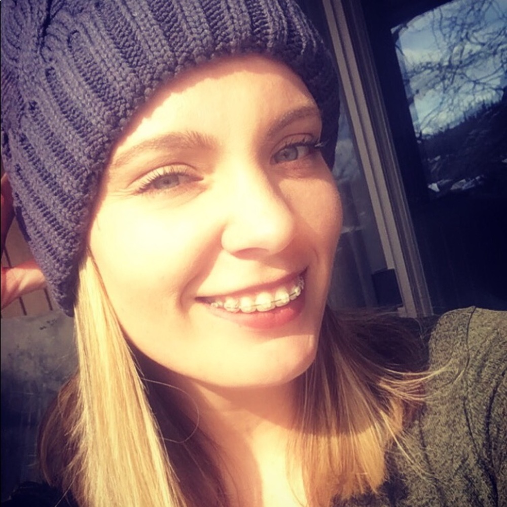 Meet your Posher, Ashley